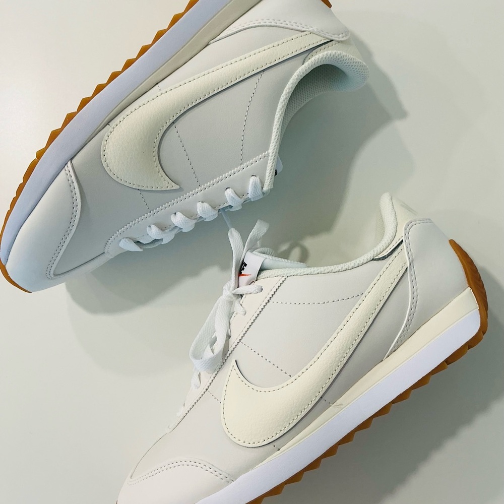 NWB Nike Pacific Sneakers Sz 7.5 - Picture 8 of 16